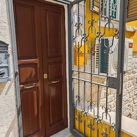 Dolce Terra Mia Apartment Trani Ngoại thất bức ảnh